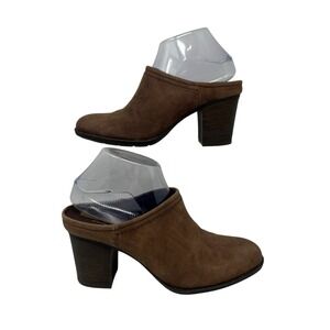 Clarks Women's Enfield Sandy Mule Size 8. 5 Block Heel Brown Suede Slip On Shoes